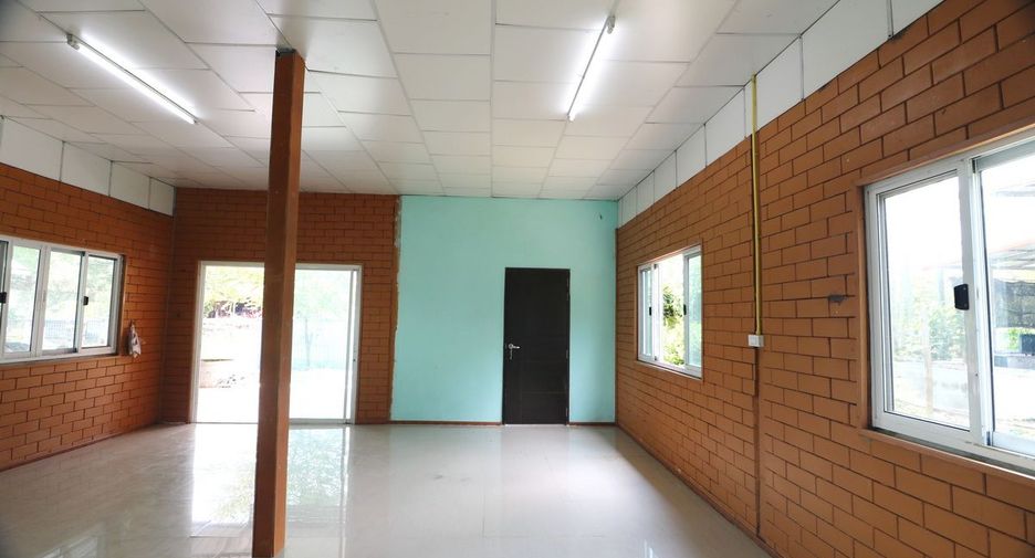 À vendre 2 chambres maison à Nong Wua So, Udon Thani