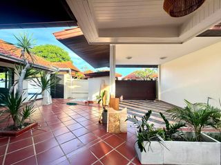 For rent 3 bedrooms house in Huay Yai, Pattaya