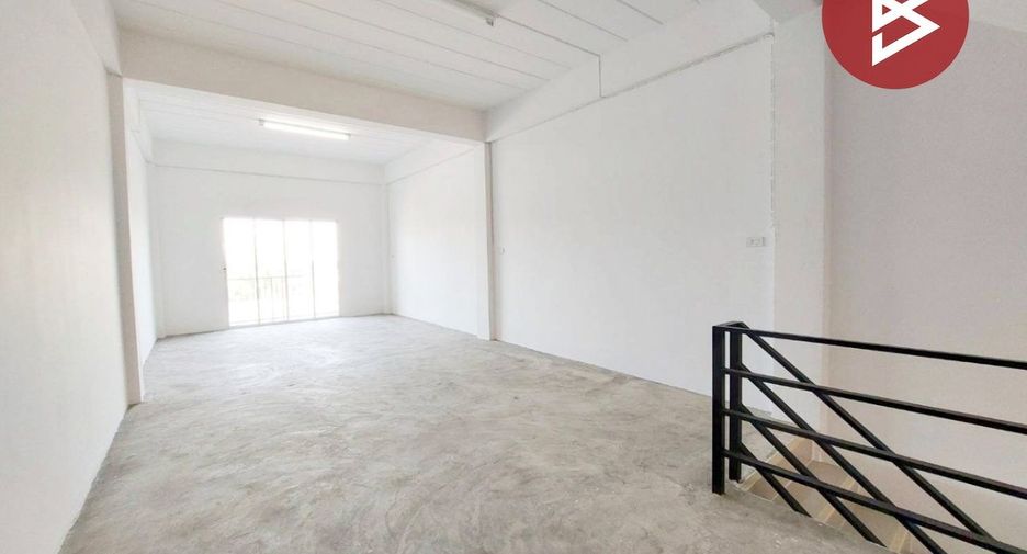 Продажа 3 спальни торговое помещение в Mueang Samut Prakan, Самутпракан