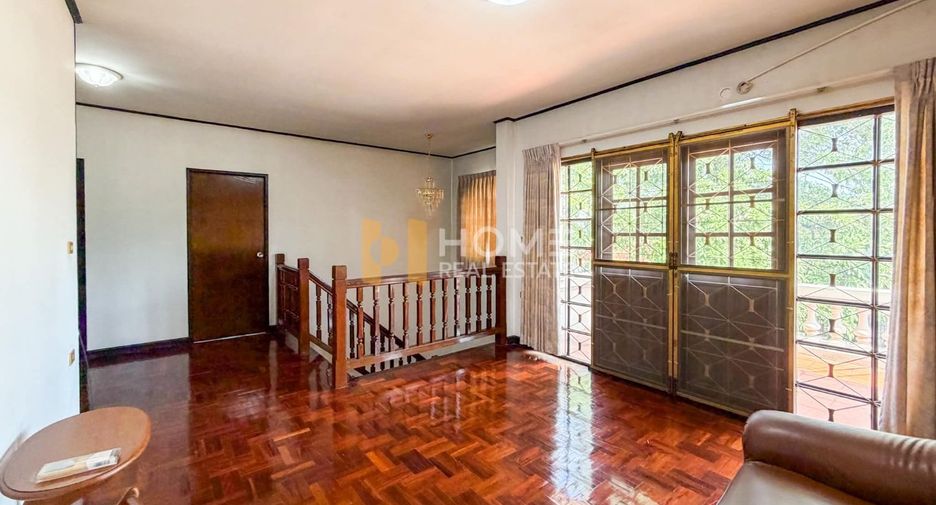 For sale 4 bedrooms house in Bang Khae, Bangkok