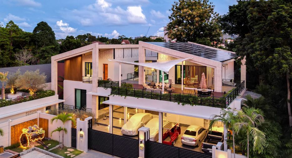 Villa zum Kauf mit 4 Zimmer in Mueang Phuket, Phuket