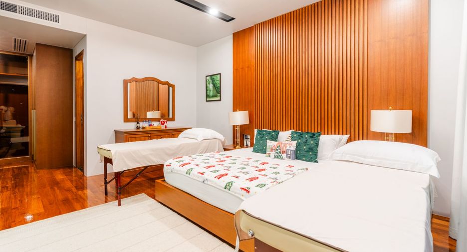 Villa zum Kauf mit 4 Zimmer in Mueang Phuket, Phuket