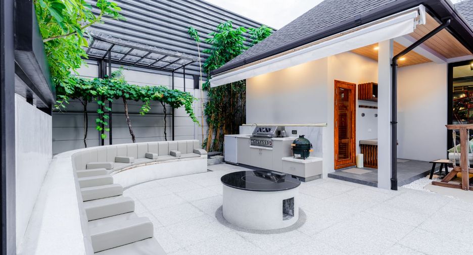 Villa zum Kauf mit 4 Zimmer in Mueang Phuket, Phuket
