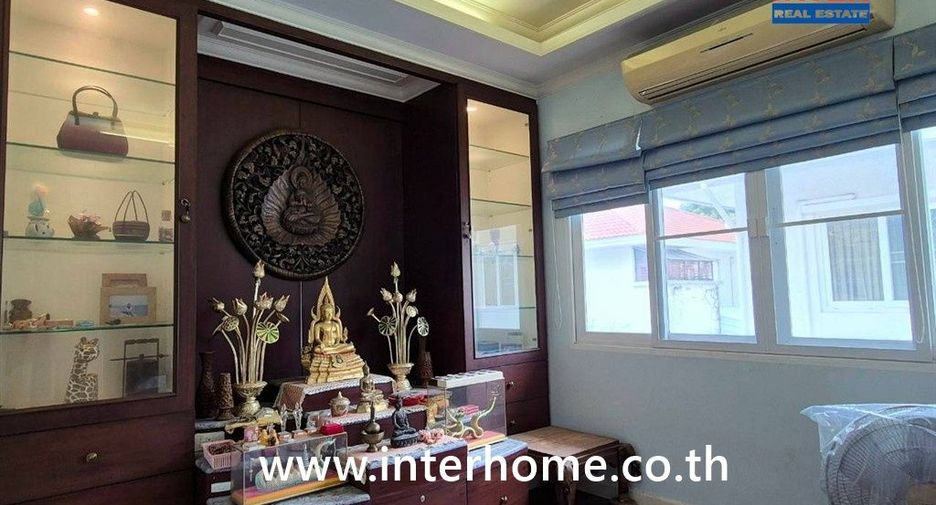 For sale 3 bedrooms house in Bueng Kum, Bangkok