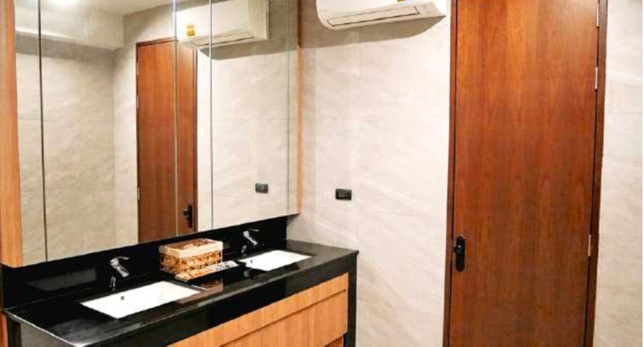 ขาย 4 ห้องนอน บ้านเดี่ยว ใน วัฒนา, กรุงเทพฯ