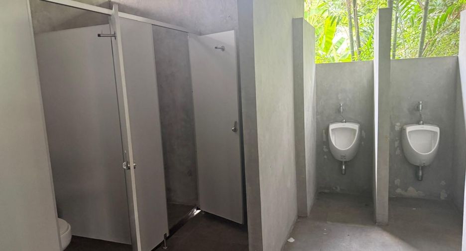 Terreno en alquiler en Min Buri, Bangkok