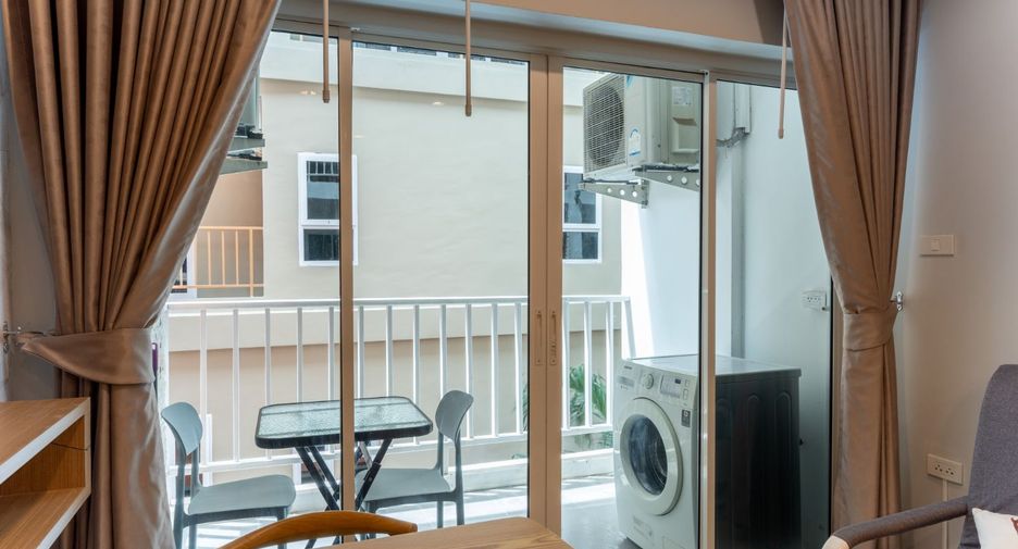 À louer 1 chambre appartement à Bang Lamung, Chonburi