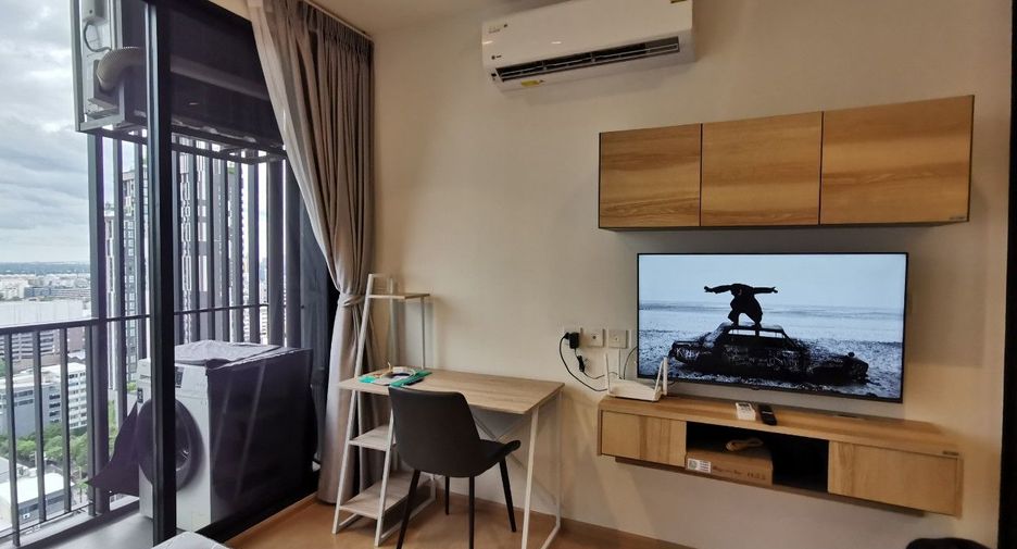 For rent 1 bed condo in Watthana, Bangkok