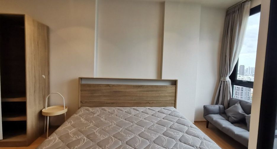 For rent 1 bed condo in Watthana, Bangkok
