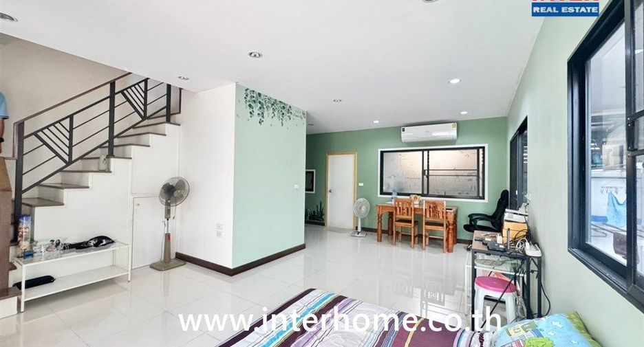 For sale 3 bedrooms house in Sam Phran, Nakhon Pathom