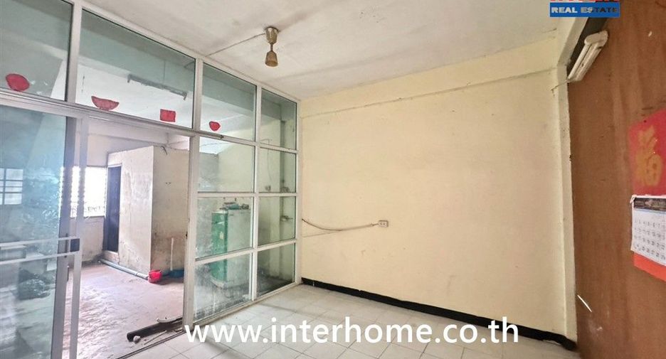 À vendre 1 chambre local commercial à Bang Bon, Bangkok