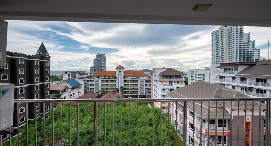 Apartamento en alquiler de 2 habitaciones en Bang Lamung, Chonburi