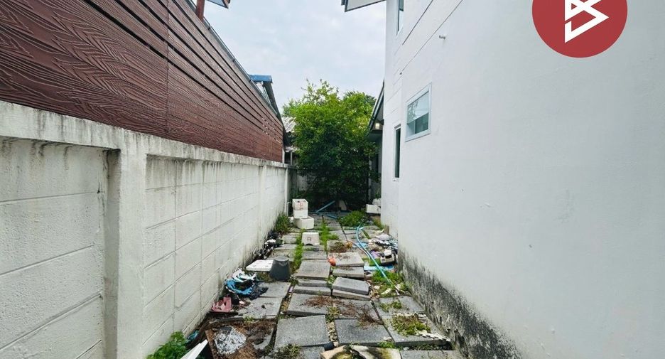 À vendre 2 chambres maison à Bang Khen, Bangkok