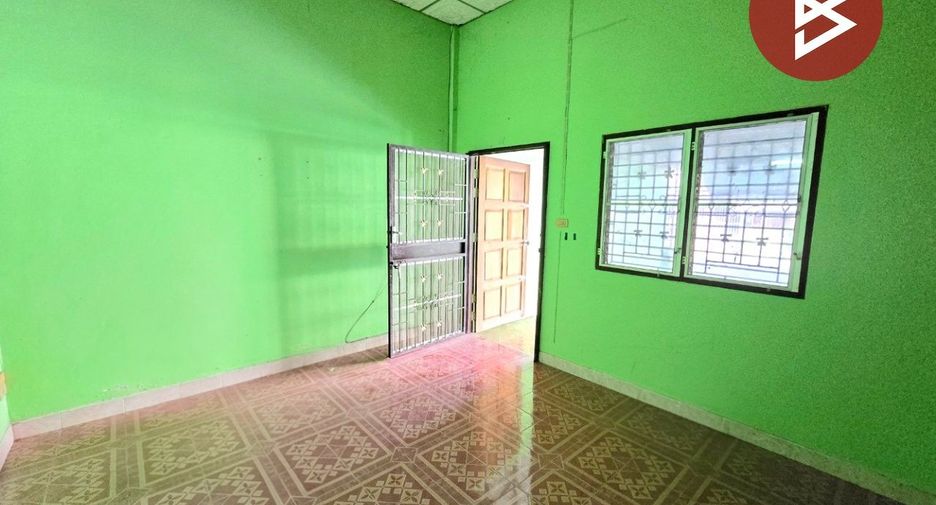 Casa adosada en venta de 2 habitaciones en Mueang Nakhon Pathom, Nakhon Pathom