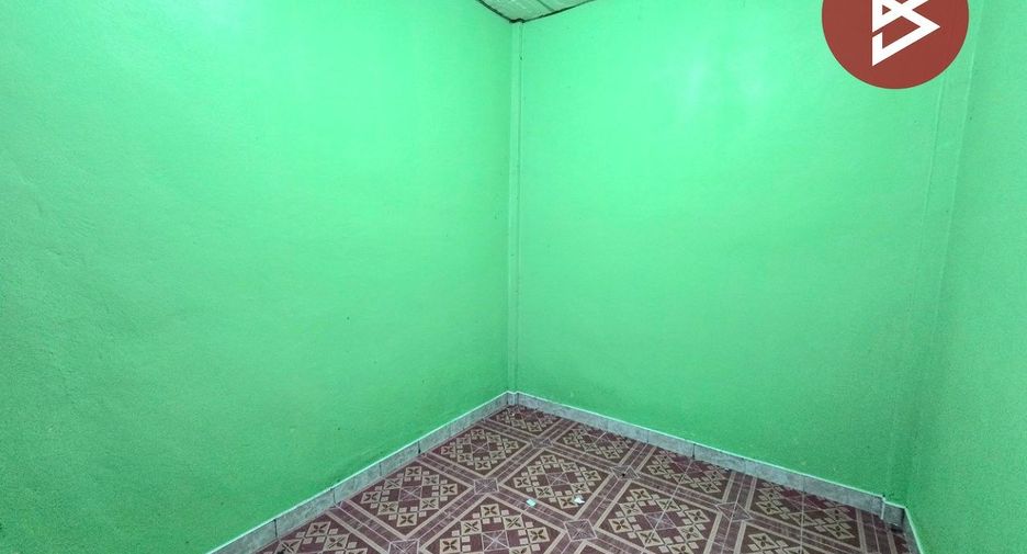 Casa adosada en venta de 2 habitaciones en Mueang Nakhon Pathom, Nakhon Pathom