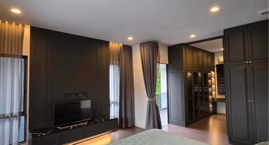ให้เช่า 4 ห้องนอน บ้านเดี่ยว ใน บางกะปิ, กรุงเทพฯ