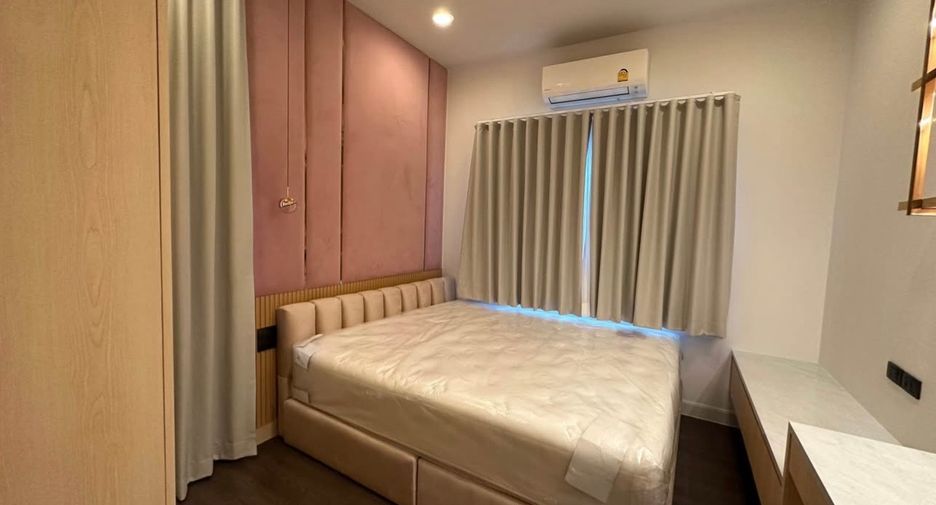 ให้เช่า 4 ห้องนอน บ้านเดี่ยว ใน บางกะปิ, กรุงเทพฯ