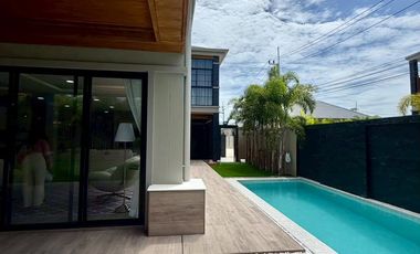 For sale 5 bedrooms house in Bang Lamung, Chonburi