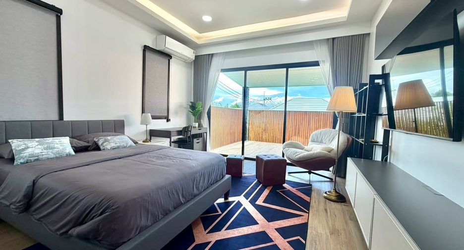 For sale 5 bedrooms house in Bang Lamung, Chonburi