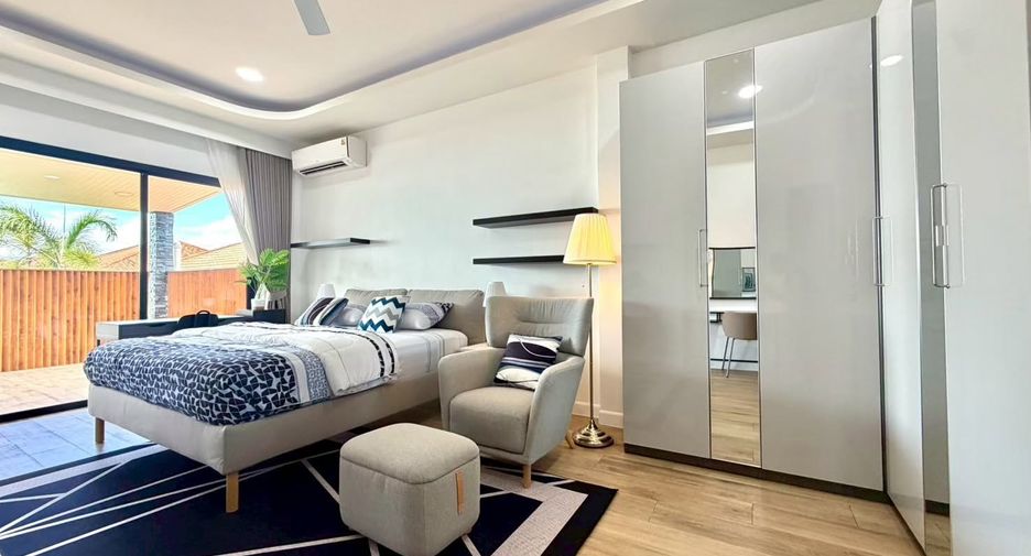 For sale 5 bedrooms house in Bang Lamung, Chonburi