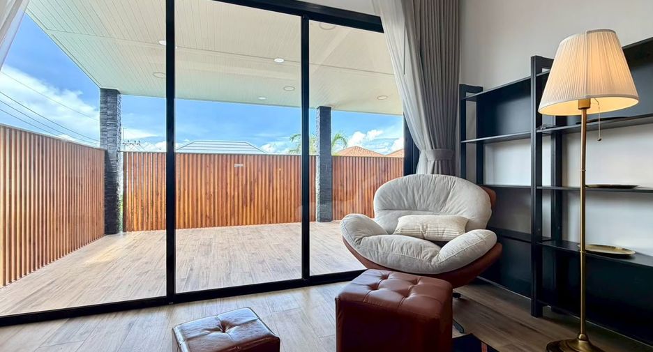 For sale 5 bedrooms house in Bang Lamung, Chonburi