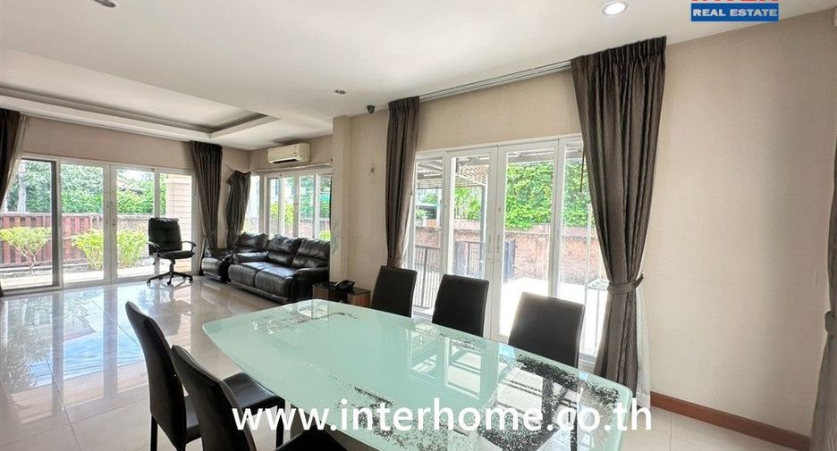 Casa en venta de 3 habitaciones en Pak Kret, Nonthaburi
