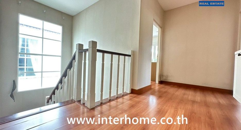Casa en venta de 3 habitaciones en Pak Kret, Nonthaburi