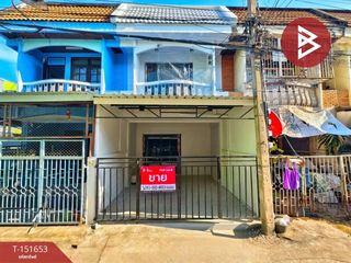 For sale 2 ベッドルーム townhouse in Mueang Samut Sakhon, Samut Sakhon
