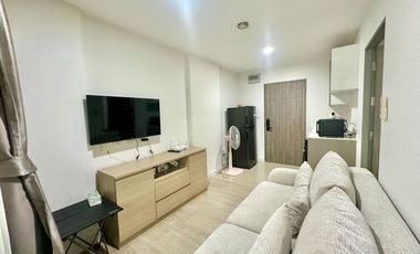 Wohnung zur Miete mit 1 Zimmer in Huai Khwang, Bangkok