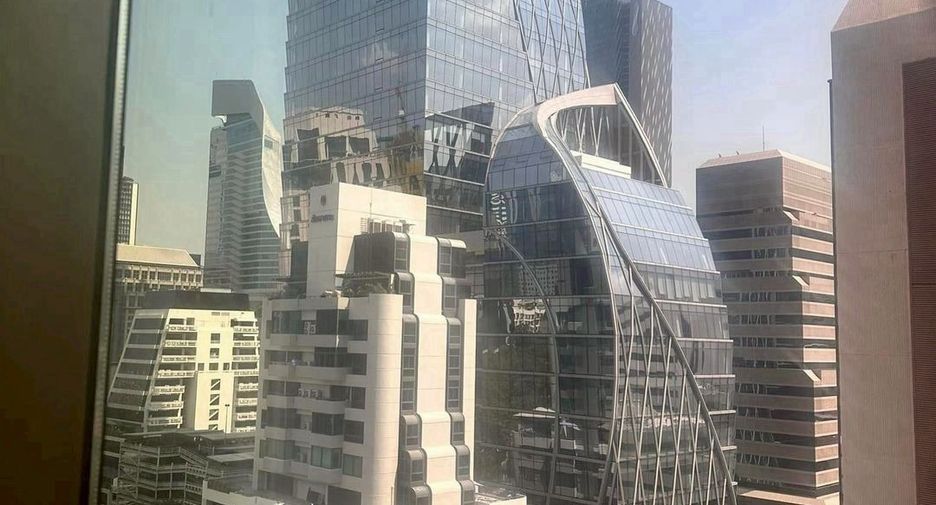 For sale 1 bed condo in Pathum Wan, Bangkok
