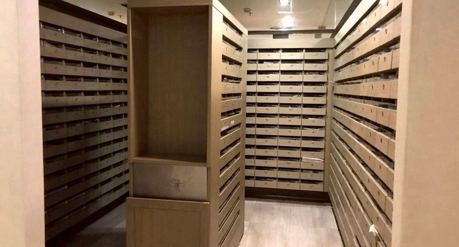 Condo en venta de 1 habitaciones en Huai Khwang, Bangkok