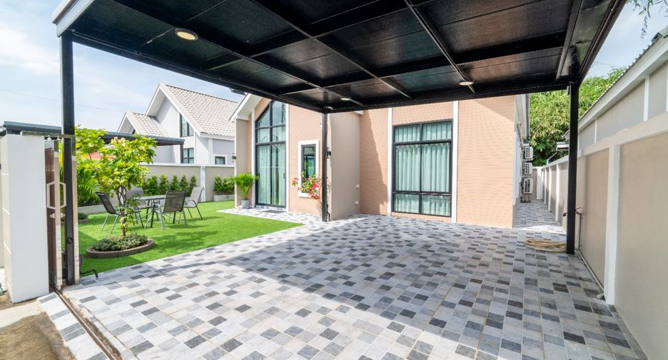 À vendre 3 chambres maison à Bang Lamung, Chonburi