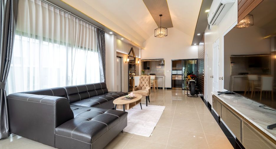 À vendre 3 chambres maison à Bang Lamung, Chonburi