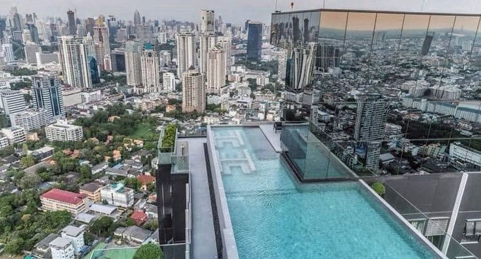 Condo en alquiler de 2 habitaciones en Sathon, Bangkok