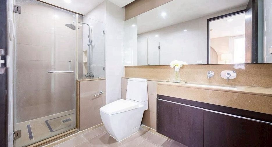 À louer 1 chambre condo à Pathum Wan, Bangkok