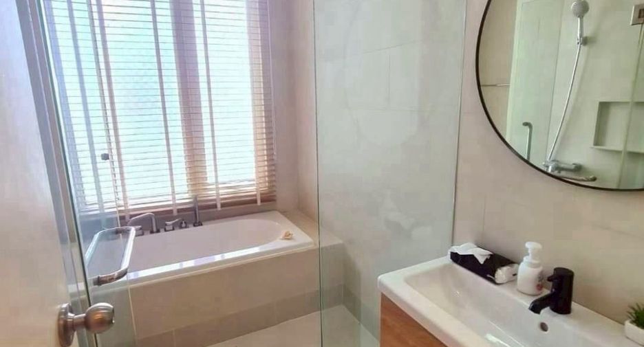 Wohnung zur Miete mit 2 Zimmer in Ratchathewi, Bangkok