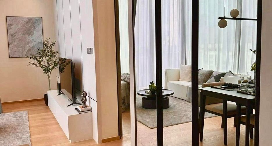 À louer 2 chambres condo à Pathum Wan, Bangkok