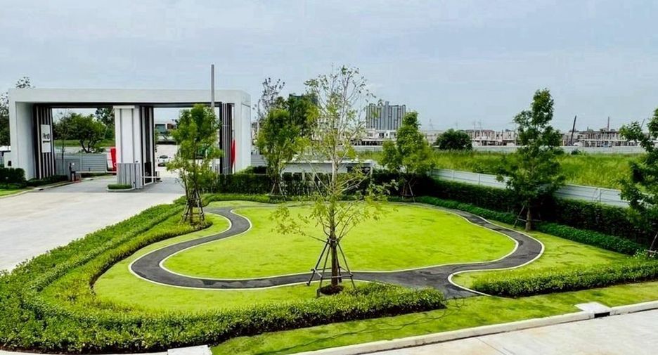 Аренда 3 спальни дом в Bang Phli, Самутпракан