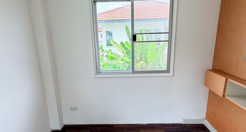 出租 3 卧室 独立屋 在 Bang Phli, Samut Prakan