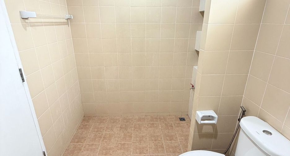 出租 3 卧室 独立屋 在 Bang Phli, Samut Prakan