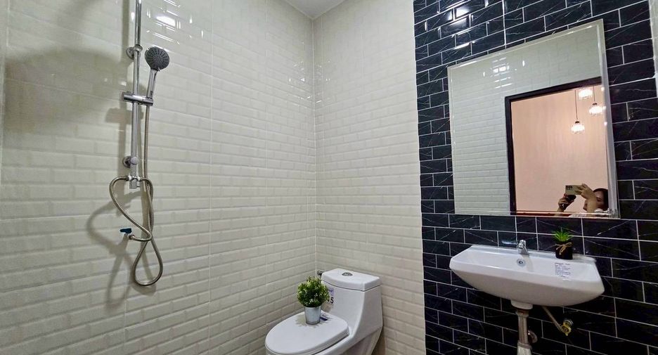 Продажа 2 спальни таунхаус в Мин Бури, Бангкок