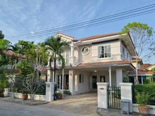 出租 4 卧室 独立屋 在 Hang Dong, Chiang Mai
