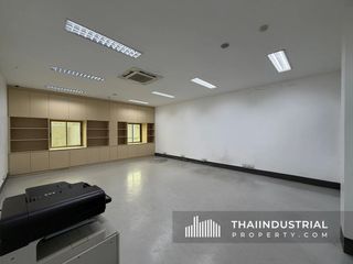For sale warehouse in Si Racha, Chonburi