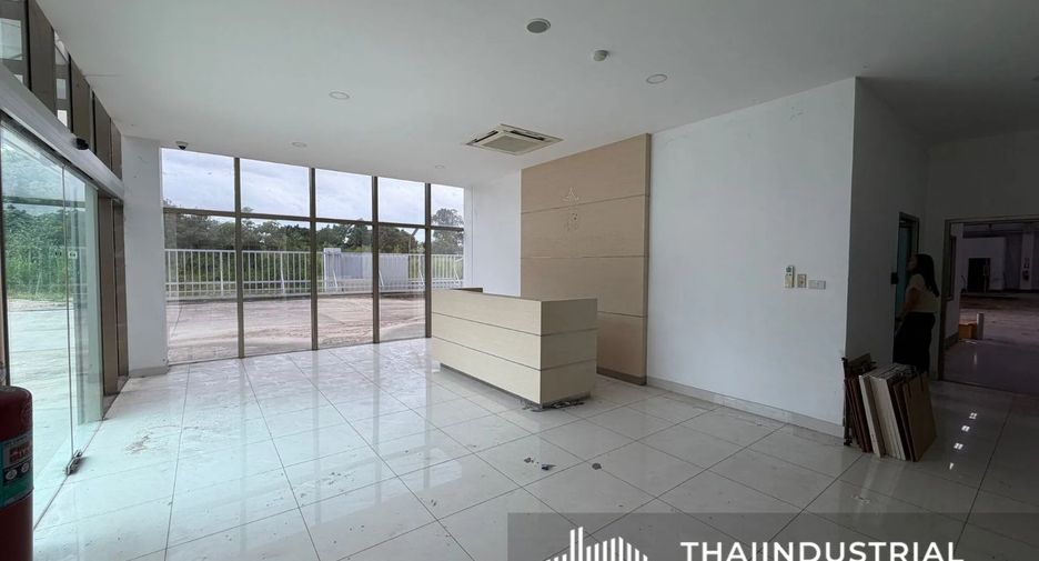 For sale warehouse in Si Racha, Chonburi