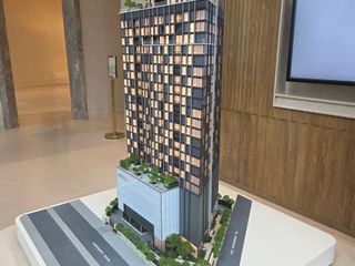 Condo en venta de 3 habitaciones en Khlong Toei, Bangkok