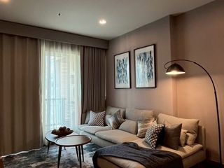 Condo en alquiler de 2 habitaciones en Pathum Wan, Bangkok