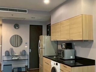 Condo en alquiler de 2 habitaciones en Pathum Wan, Bangkok