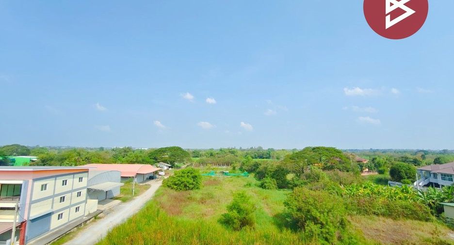 出售 商业空间 在 Sai Noi, Nonthaburi