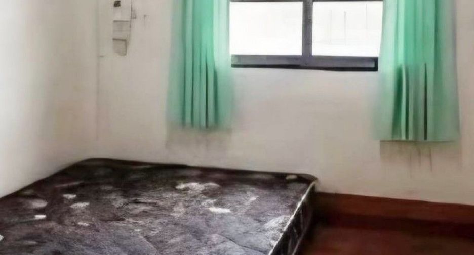出售 2 卧室 联排别墅 在 Mueang Nakhon Si Thammarat, Nakhon Si Thammarat