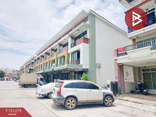 Продажа 3 спальни торговое помещение в Mueang Samut Prakan, Самутпракан